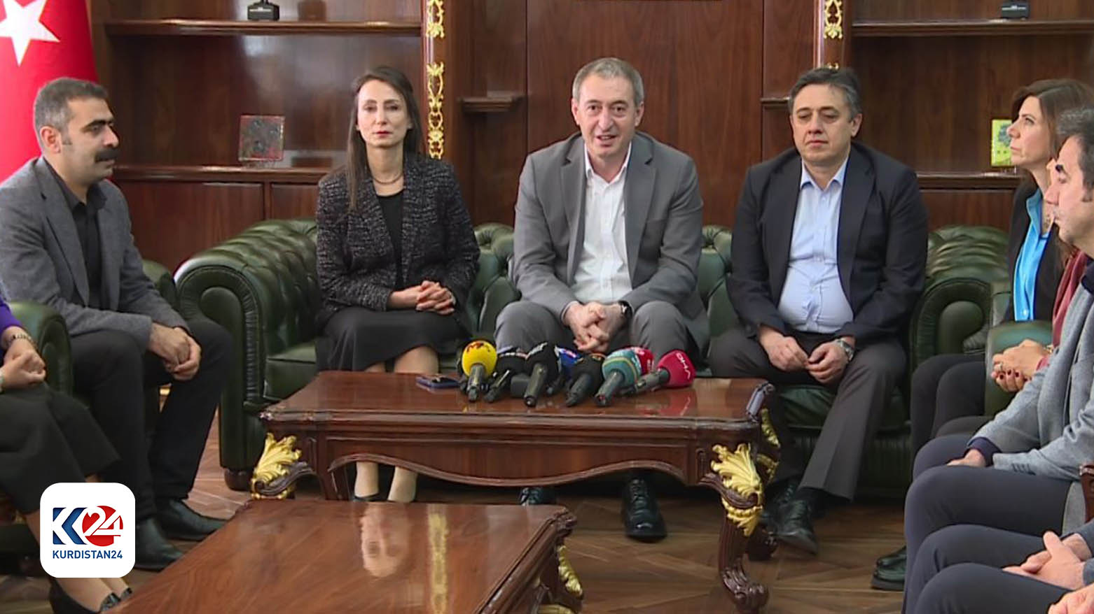 Hevserokên DemPartiyê serdana Şaredariya Bajarê Mezin a Diyarbekirê kirin